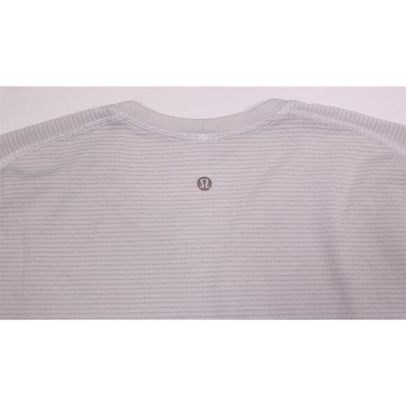 Lululemon Men's Light Gray Striped Performance Gym T-Shirt Medium - Picture 6 of 6
